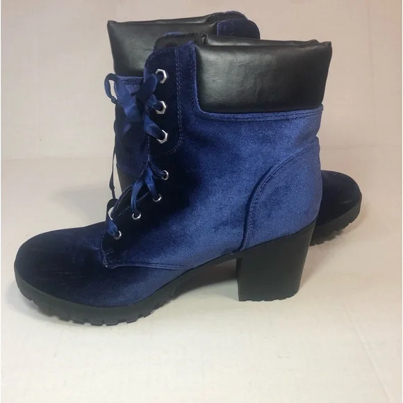 Royal blue boots, size 9 - Picture 4 of 5